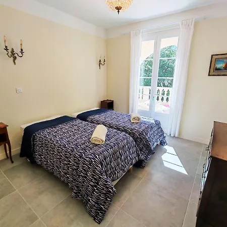 Ensoleille Avec Terrasse Et A Proximite Apartment *